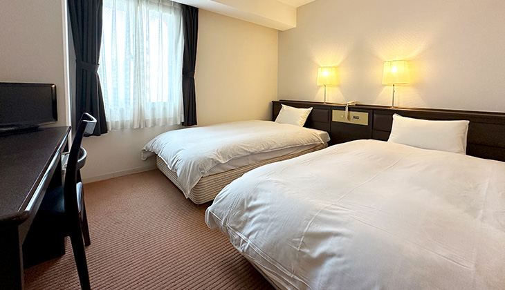 スタンダードツインルーム